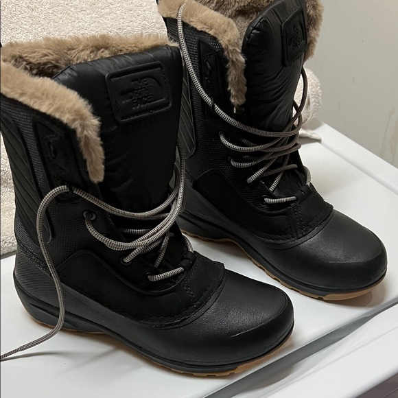 The North Face Women's Black Winter Boots sz 6.5-7 - Picture 7 of 11
